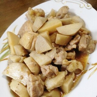 鶏もも肉と里芋の煮物～すき焼きのたれで簡単！